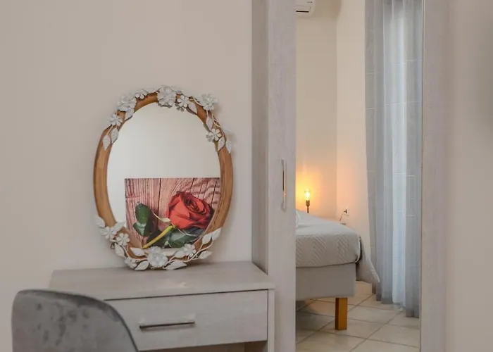 Deluxe Irene1 * Naxos City